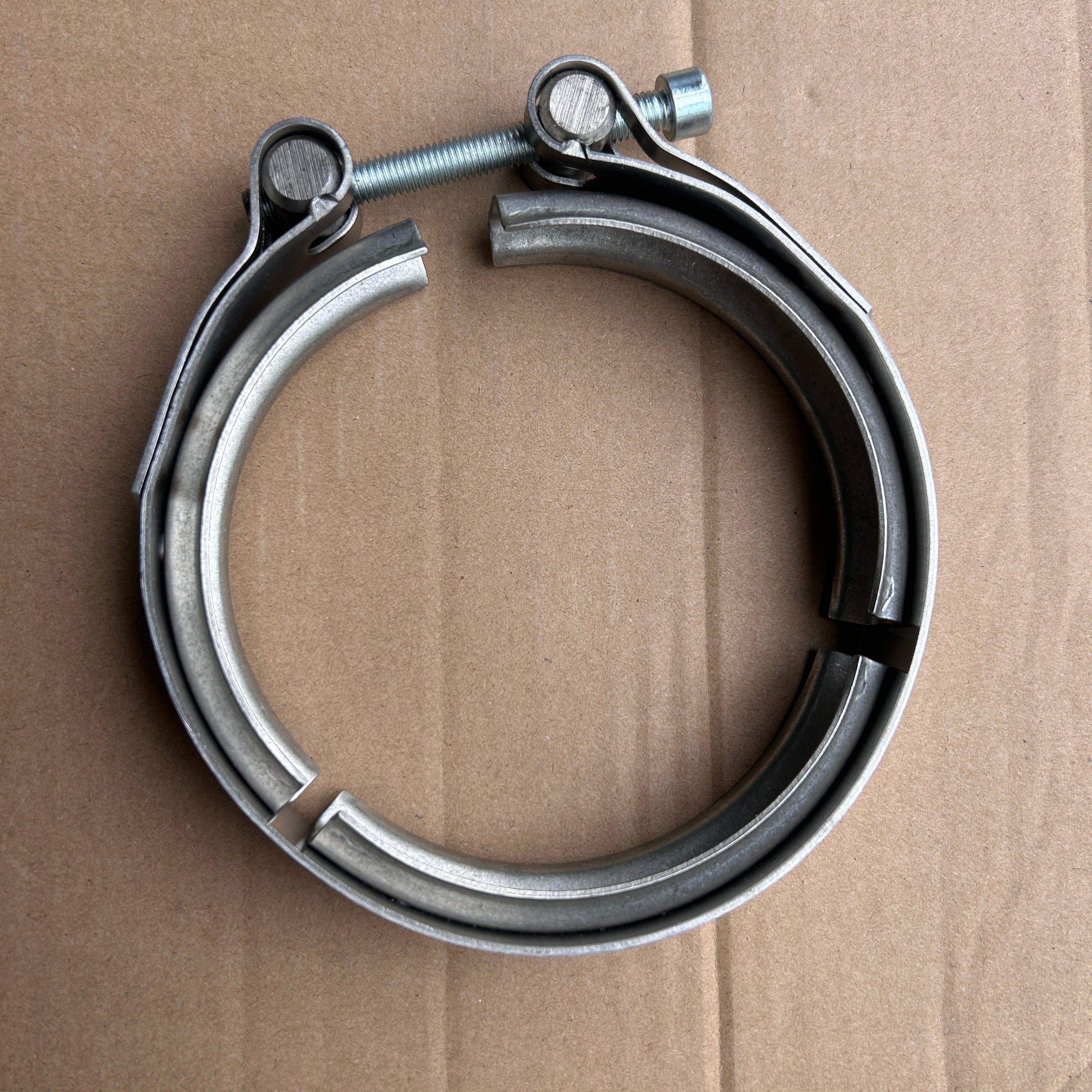 Exhaust V-Clamp And Gasket Kit 4IJ003 Fit For MAN Euro6 Truck Supporting 4II002 Complete Exhaust Connection Repair Set
