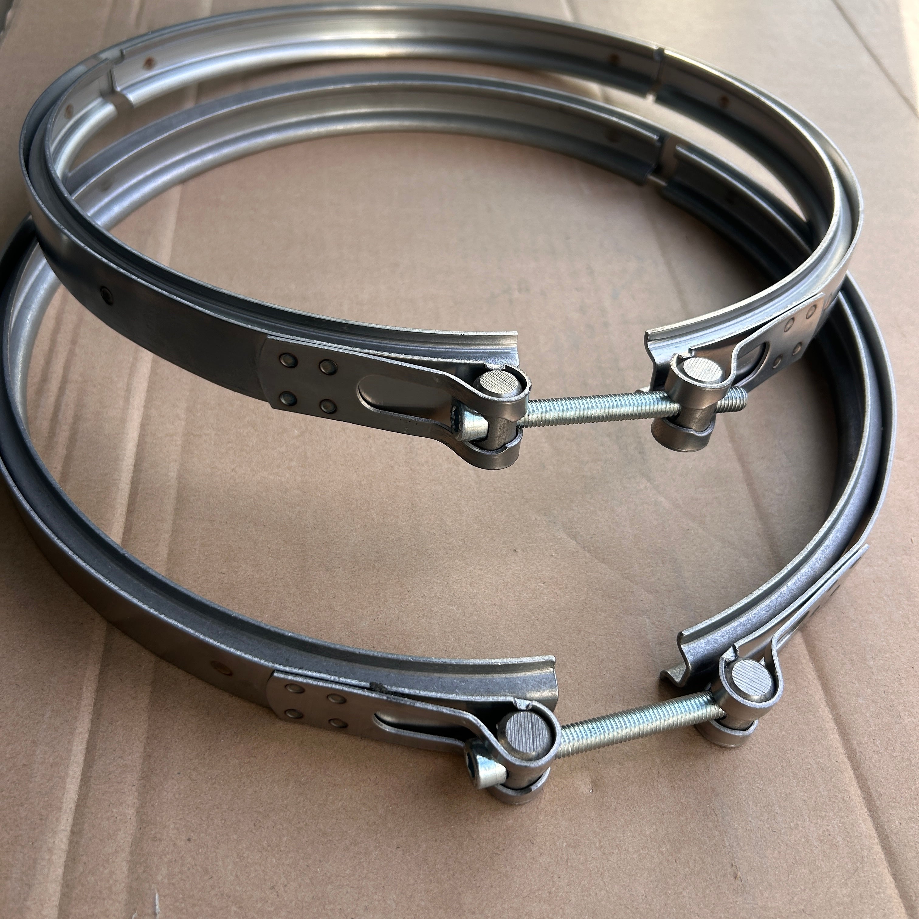 Exhaust V-Clamp And Gasket Kit 4IJ003 Fit For MAN Euro6 Truck Supporting 4II002 Complete Exhaust Connection Repair Set
